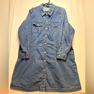Levi’s Blue Denim Button-Up duster jacket plus size